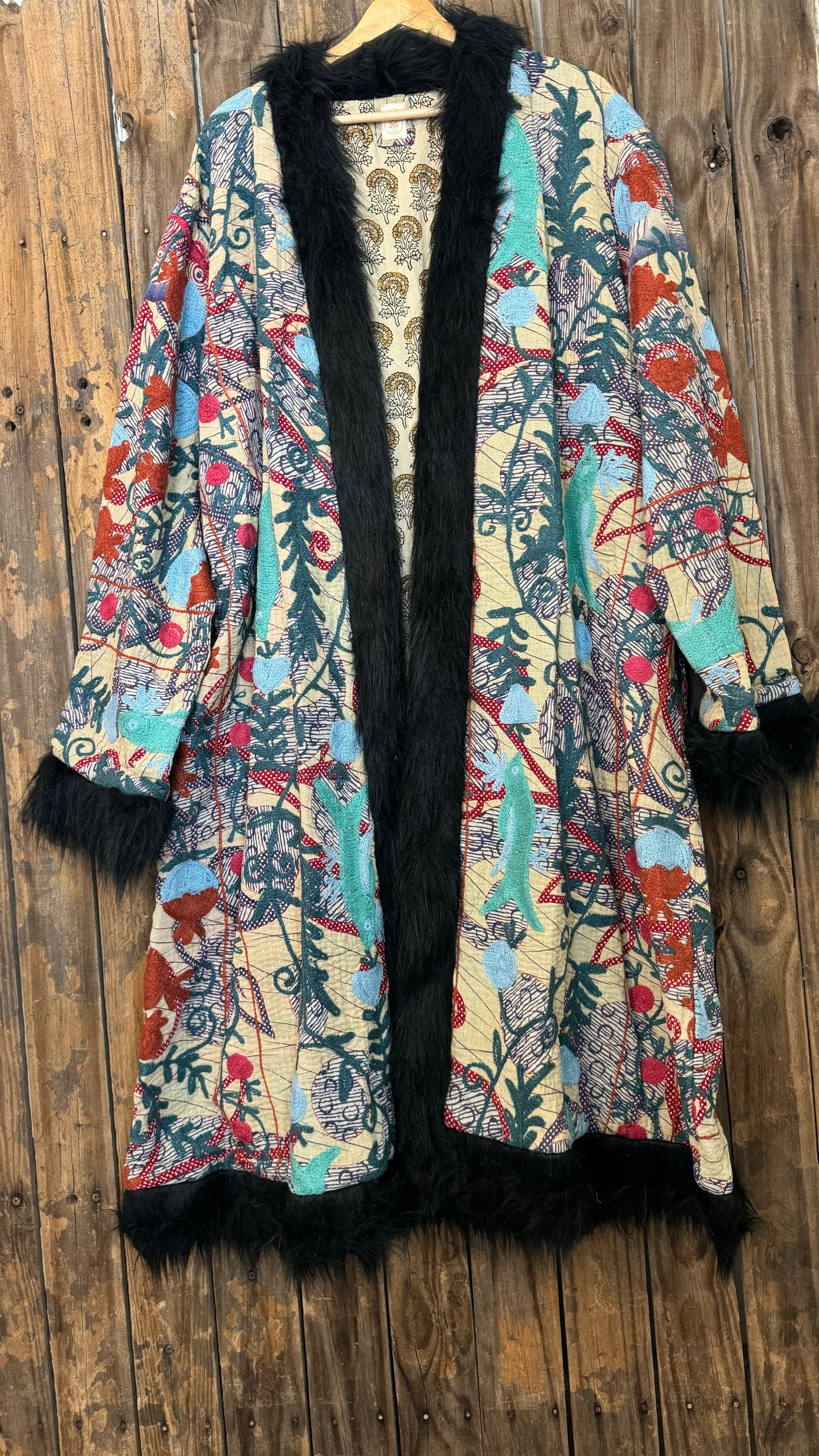 Canyon Bloom Coat 008 (Long-Length)