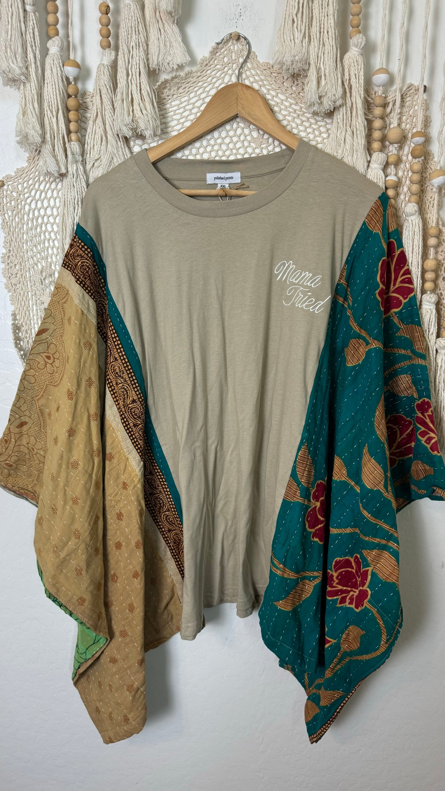 ADULT Kantha T-Shirt Top 015