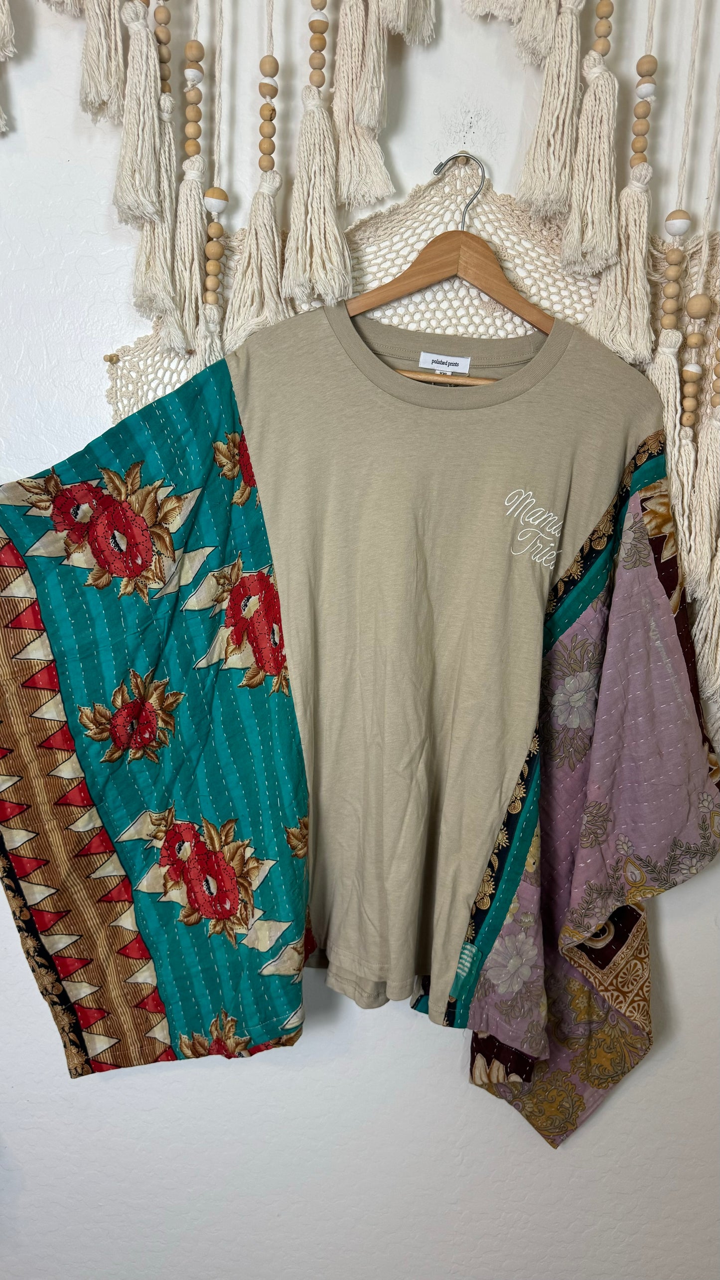 ADULT Kantha T-Shirt Top 016