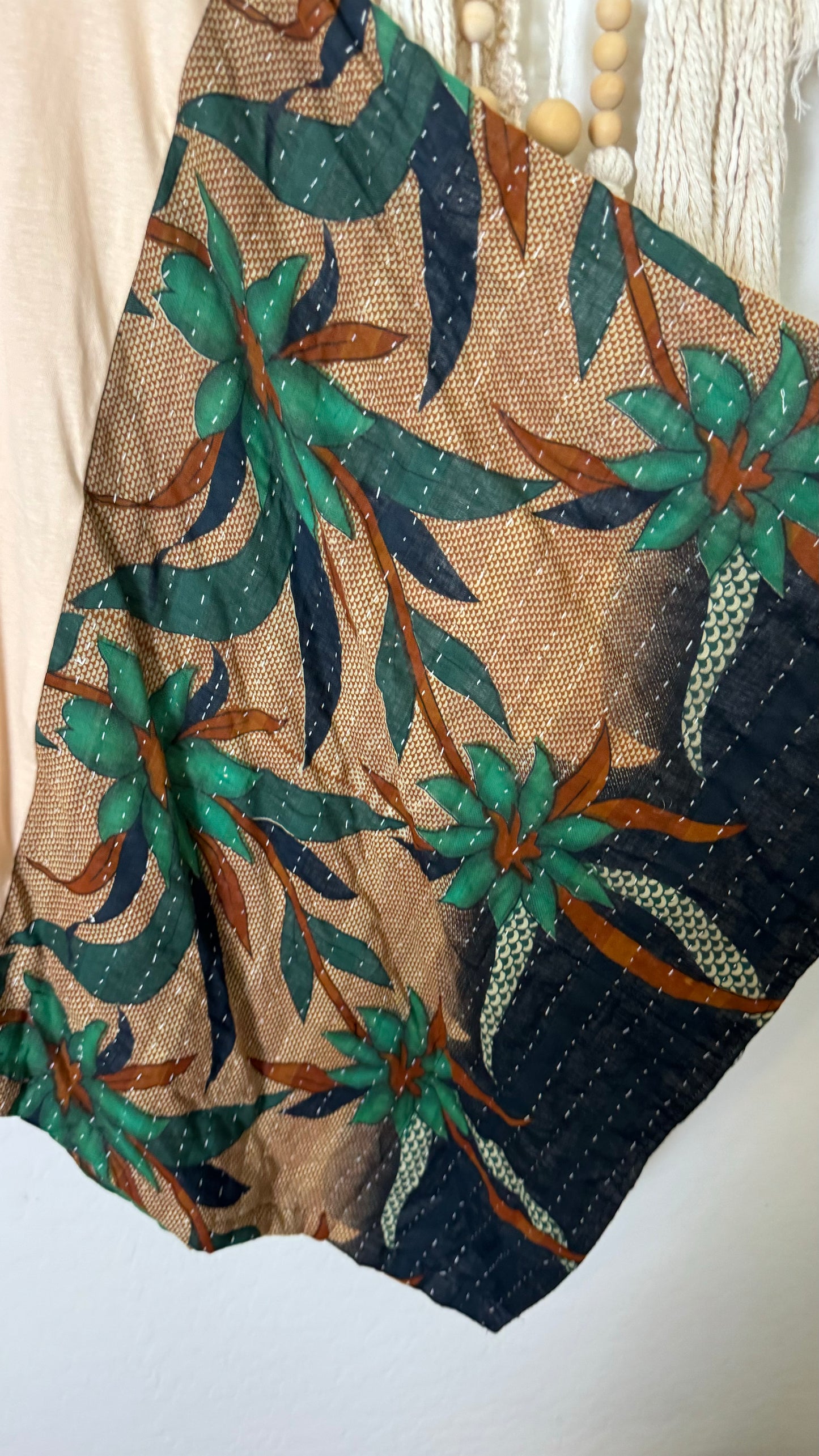 ADULT Kantha T-Shirt Top 008