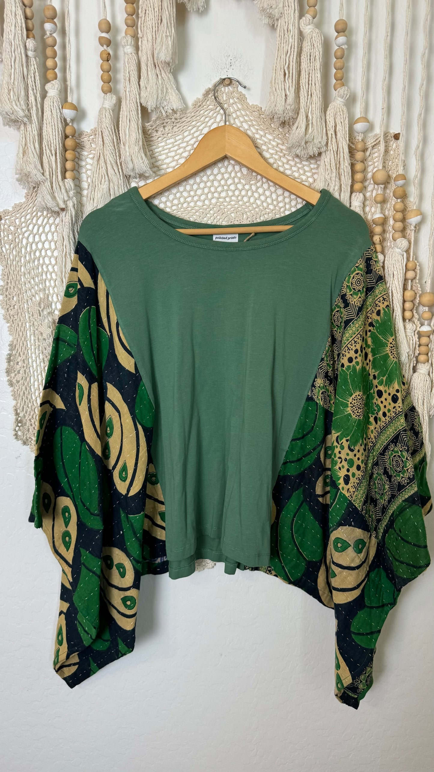 ADULT Kantha T-Shirt Top 002