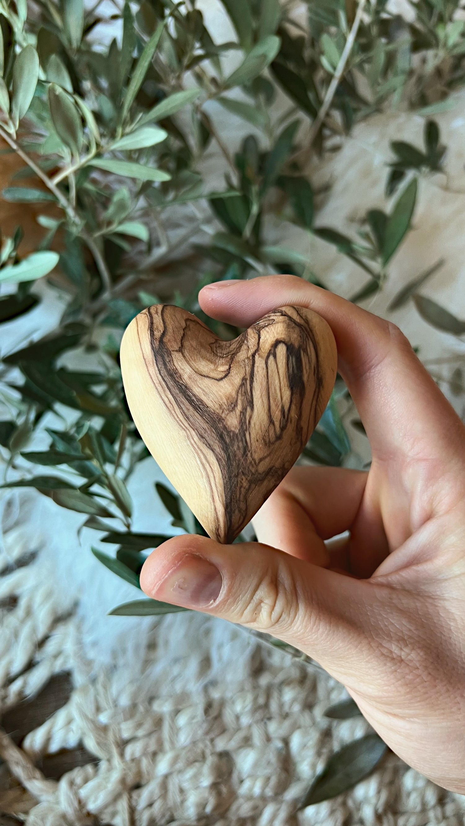 Olive Wood hearts, wooden love hearts, large, medium, small