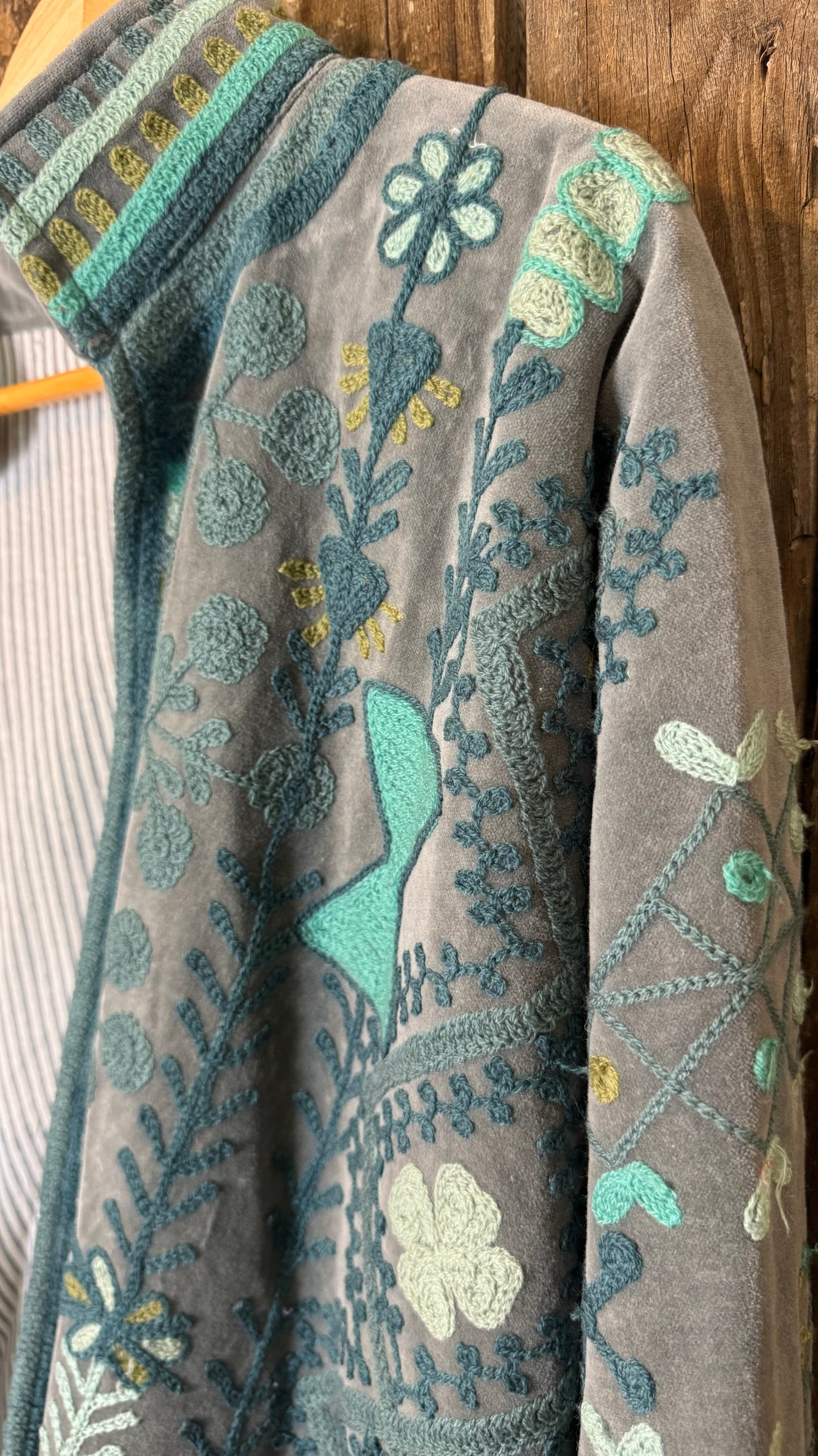 Velvet Embroidered Artisan Coat 001 (Blue)