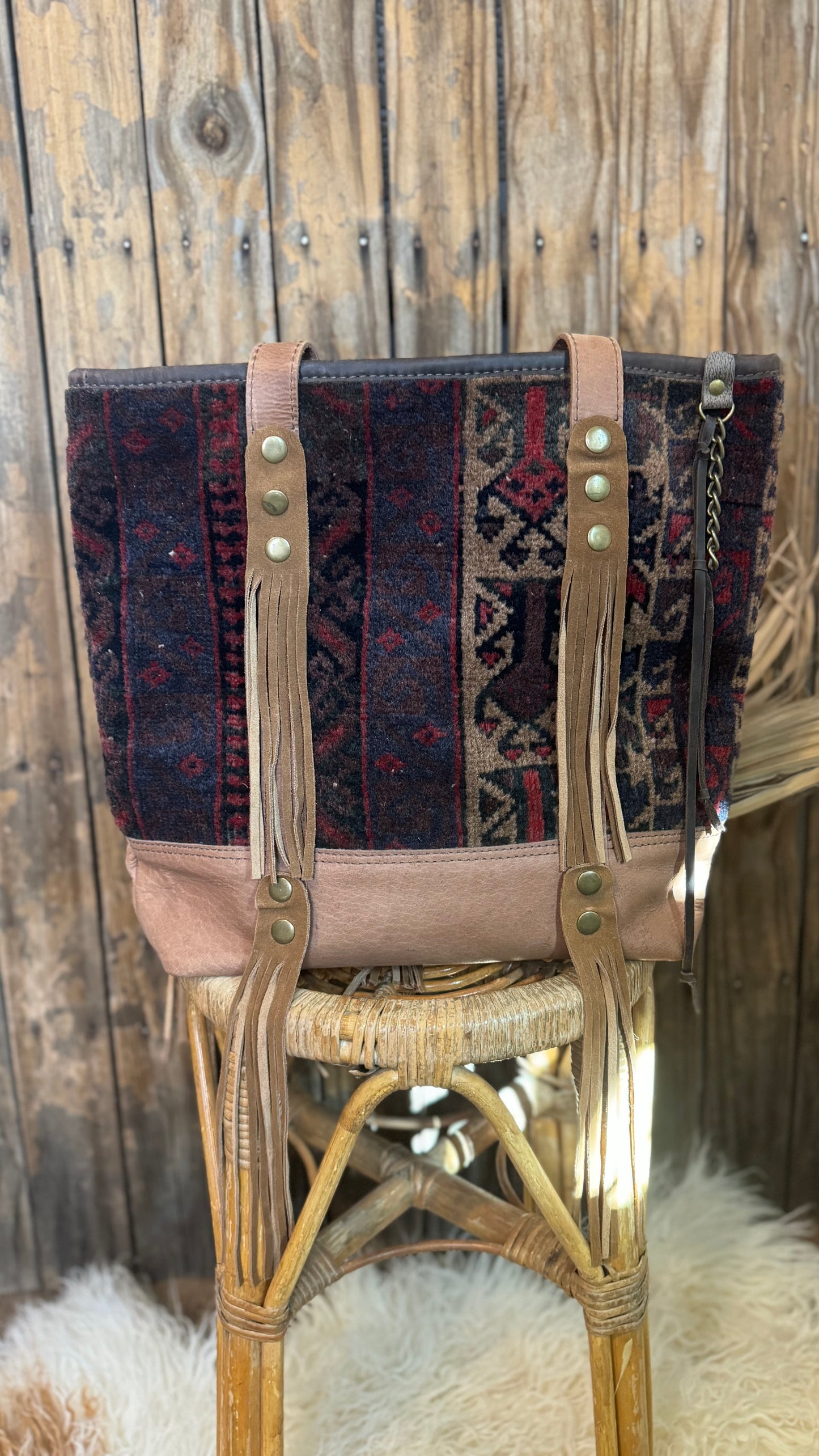 Artisan Leather Kilim Carpet Handbag 001