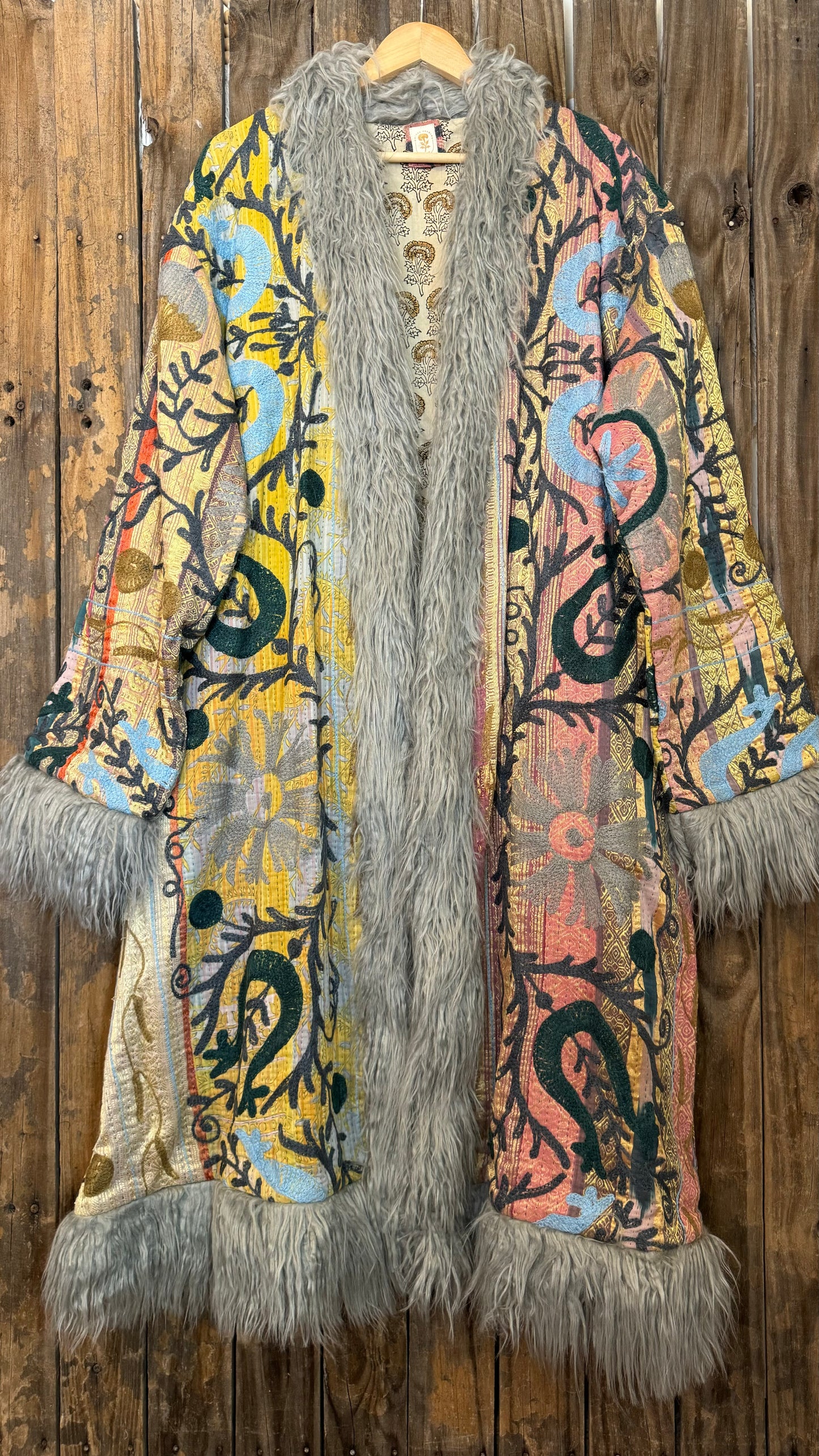 Canyon Bloom Coat 005 (Long-Length)