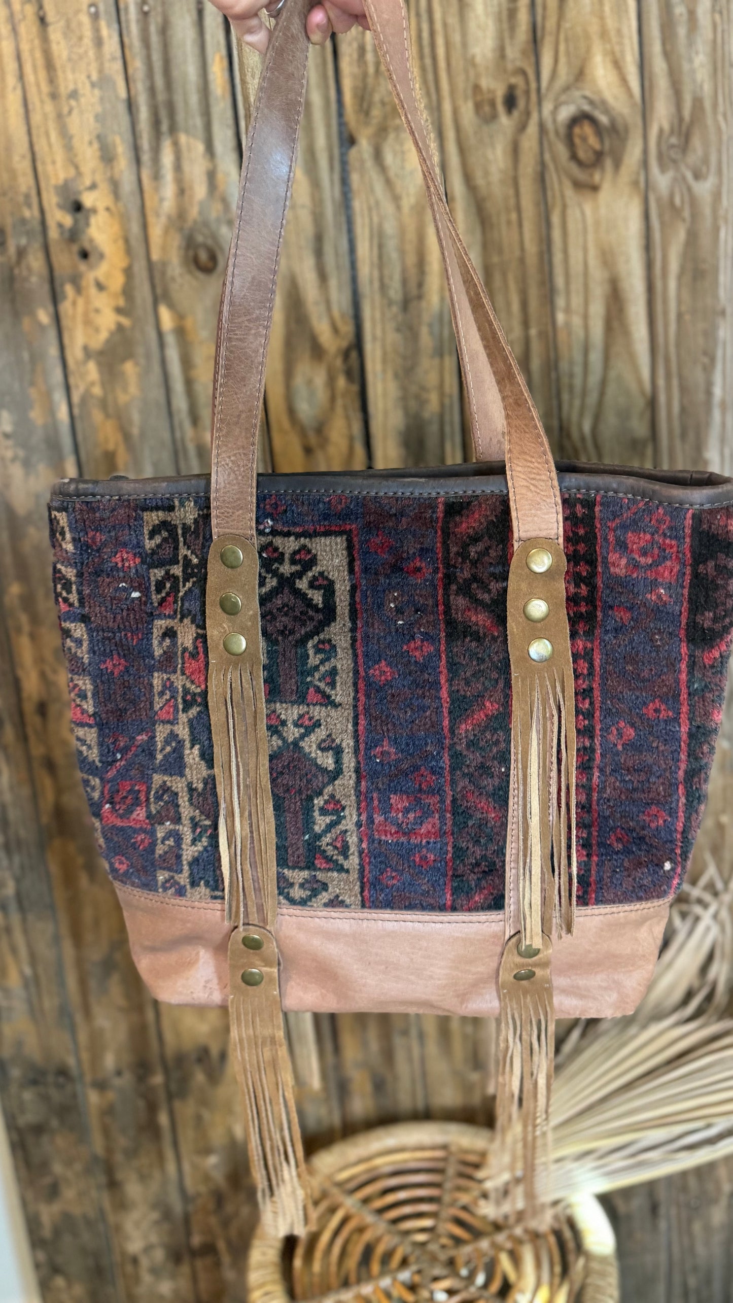 Artisan Leather Kilim Carpet Handbag 001